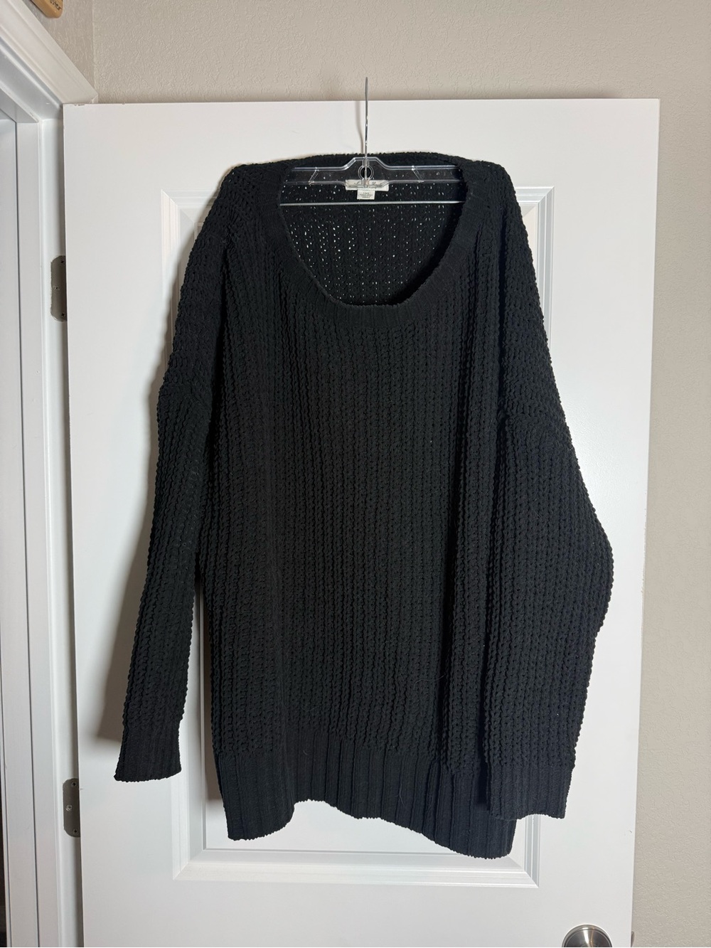 American Eagle Outfitters Black Scoop Neck Knit Sweater